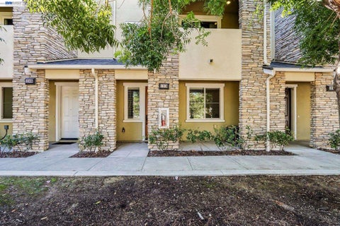 Photo of 1210 Nestwood Way, Milpitas, CA 95035 (MLS # 41151615)