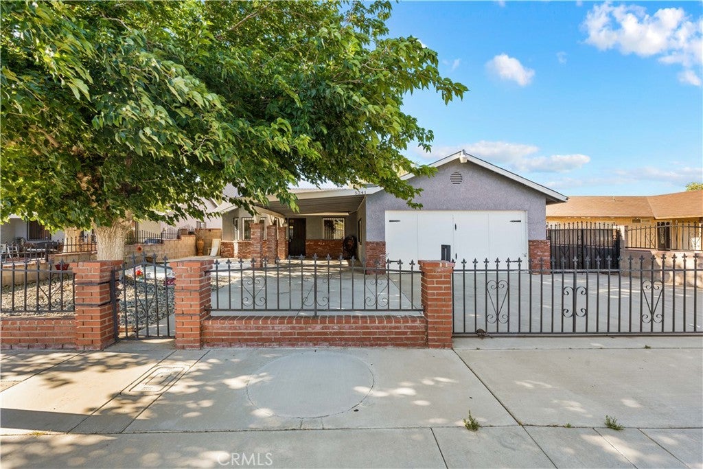 5241 E Avenue R12