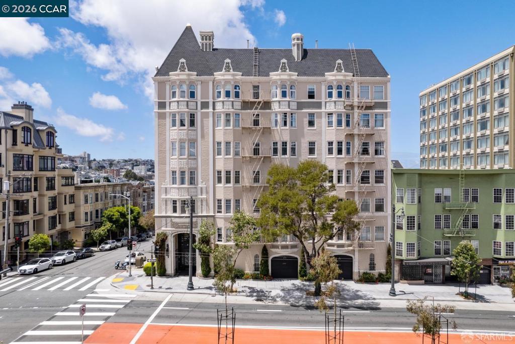 2701 Van Ness Ave AVE