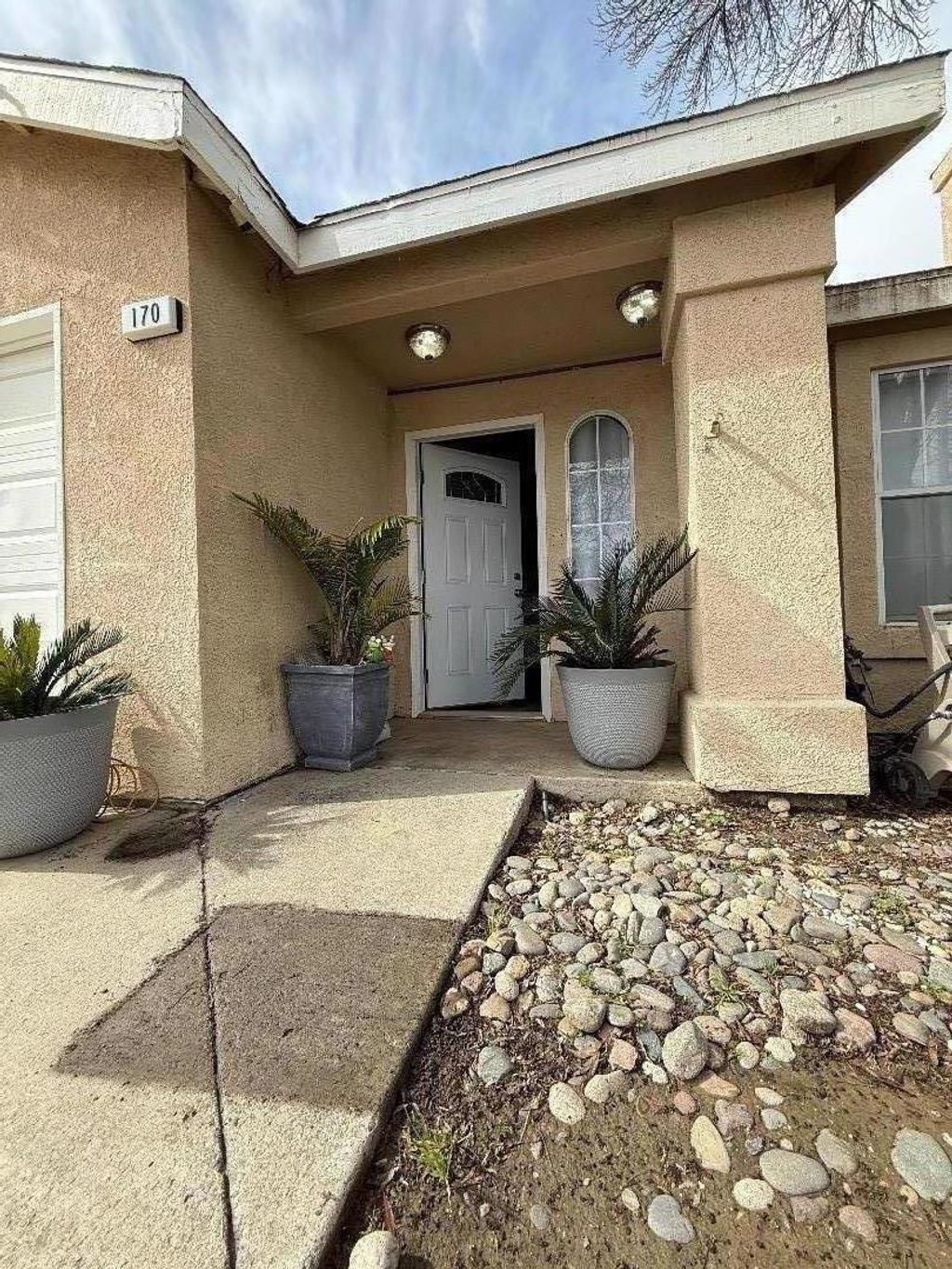 Photo of 170 Willow Springs Avenue, Coalinga, CA 93210 (MLS # ML82035823)