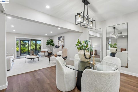 Photo of 2749 Pine Knoll Drive DR #2, Walnut Creek, CA 94595 (MLS # 41148562)
