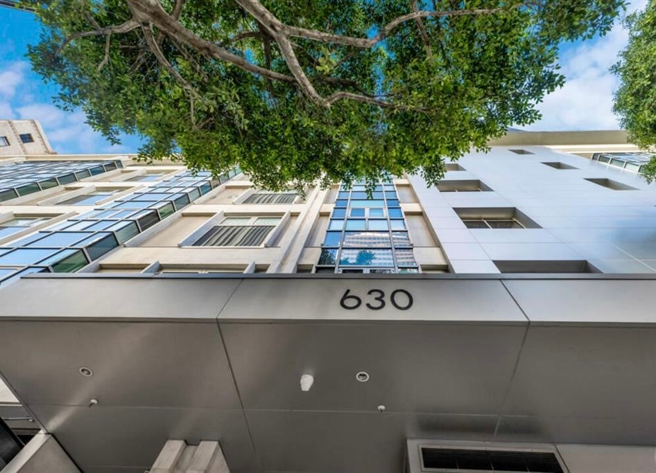 630 W 6th Street
