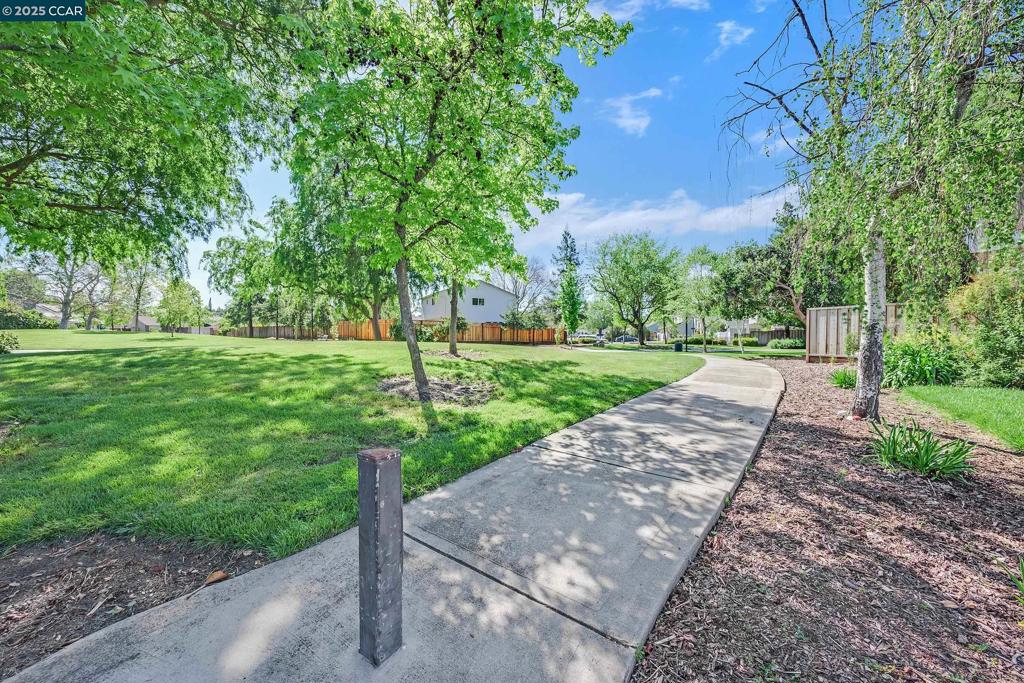 VALLEY TRAILS - Residential