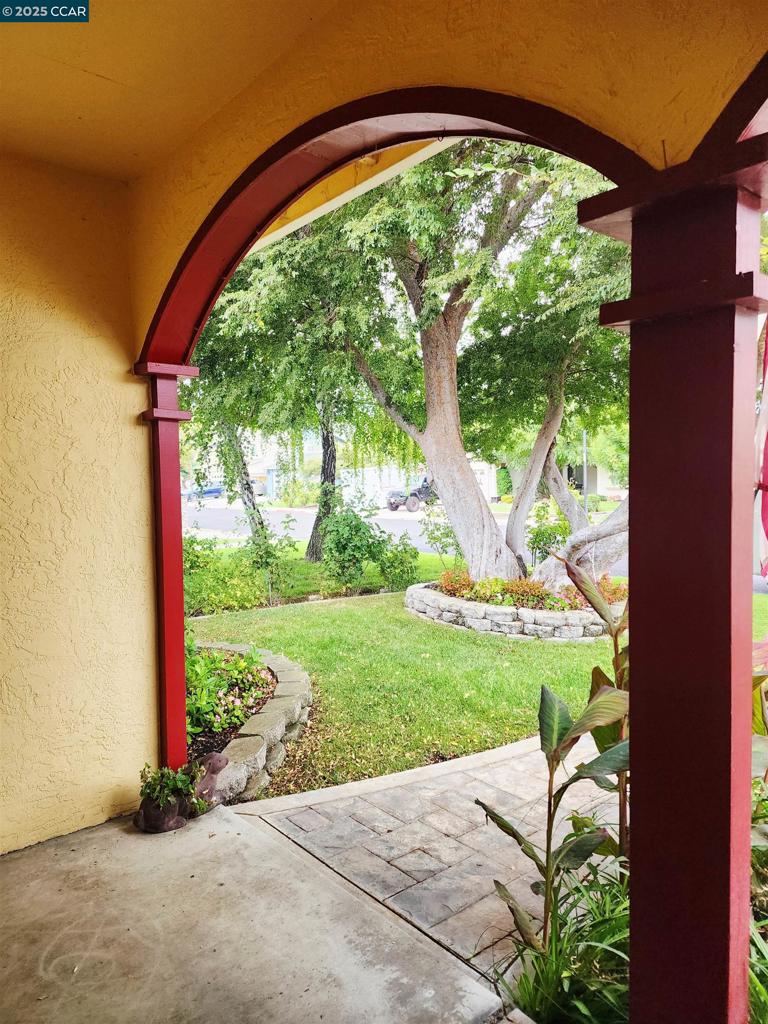 VALLEY TRAILS - Residential