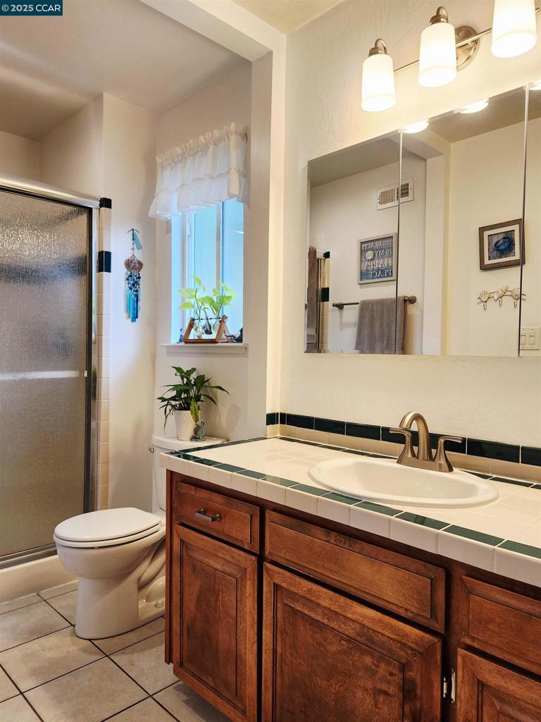 VALLEY TRAILS - Residential