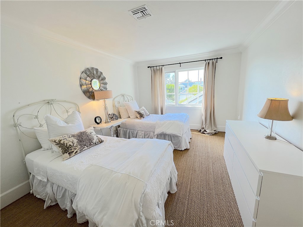 Cape Cove (CPC) - Residential Lease