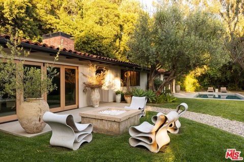 1830 Old Orchard Road Los Angeles CA 90049