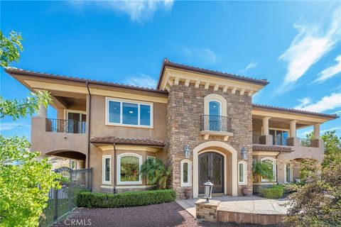 2462 Lost Canyons Drive Simi Valley CA 93065