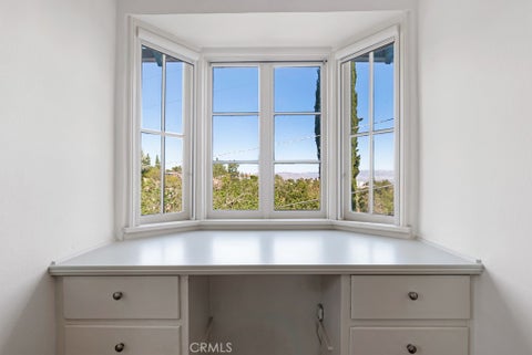 Tiny photo for 4559 Ensenada Drive, Woodland Hills, CA 91364 (MLS # SR26225197)