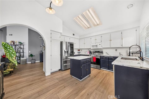 Tiny photo for 40321 Via Calidad, Murrieta, CA 92562 (MLS # SW26232500)
