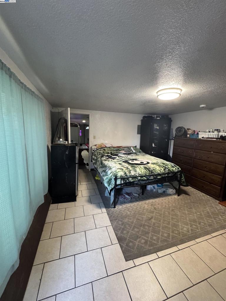 ARROYO PARK - Residential Income