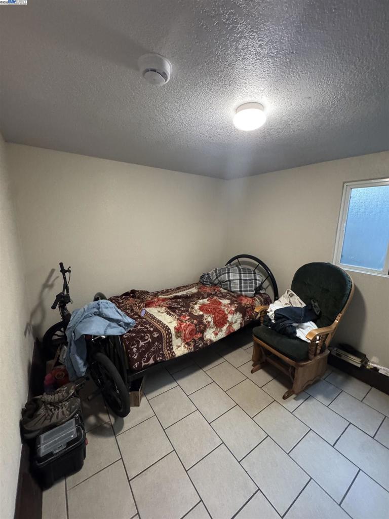 ARROYO PARK - Residential Income