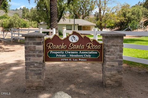 Tiny photo for 2735 Los Pinos Circle, Camarillo, CA 93012 (MLS # V1-34126)