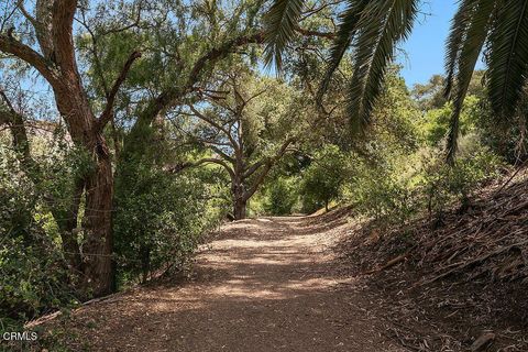 Tiny photo for 2735 Los Pinos Circle, Camarillo, CA 93012 (MLS # V1-34126)