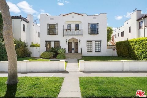 Photo of 455 S REXFORD Drive, Beverly Hills, CA 90212 (MLS # 26646845)