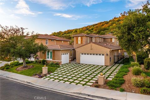 Photo of 14431 Shawnee Street, Moorpark, CA 93021 (MLS # SR26001854)