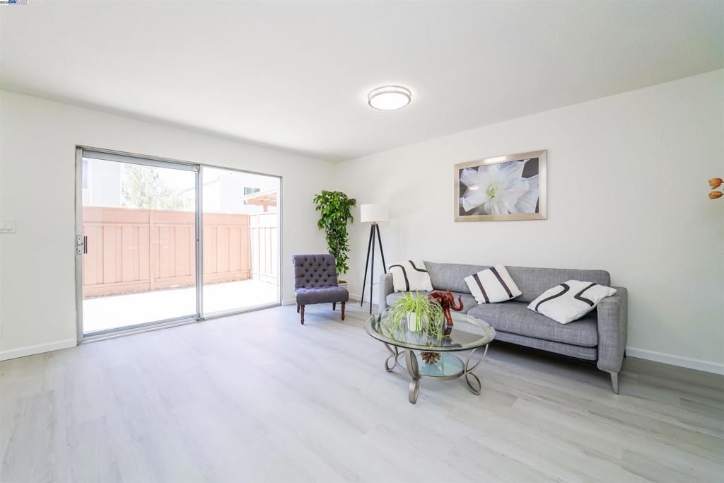 IRVINGTON - Residential