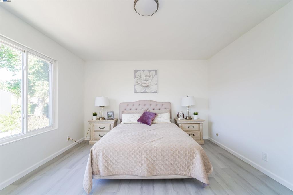 IRVINGTON - Residential