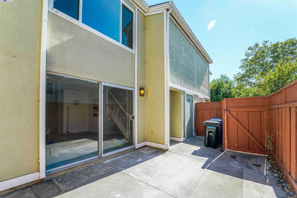 IRVINGTON - Residential