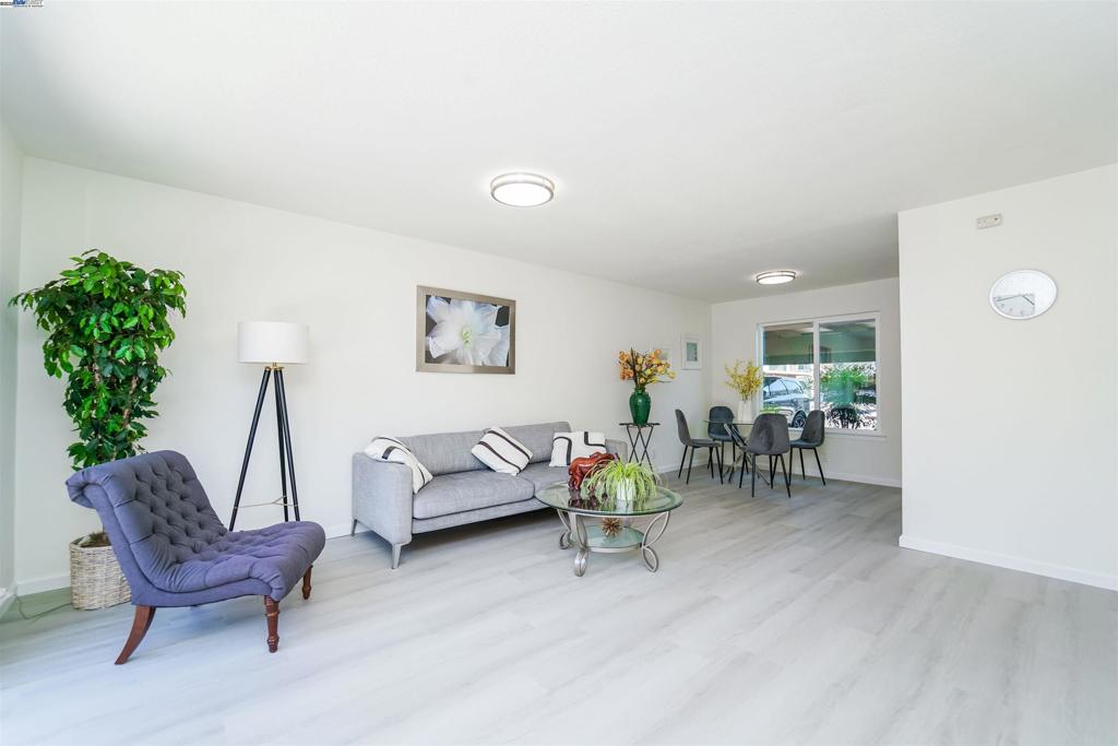 IRVINGTON - Residential