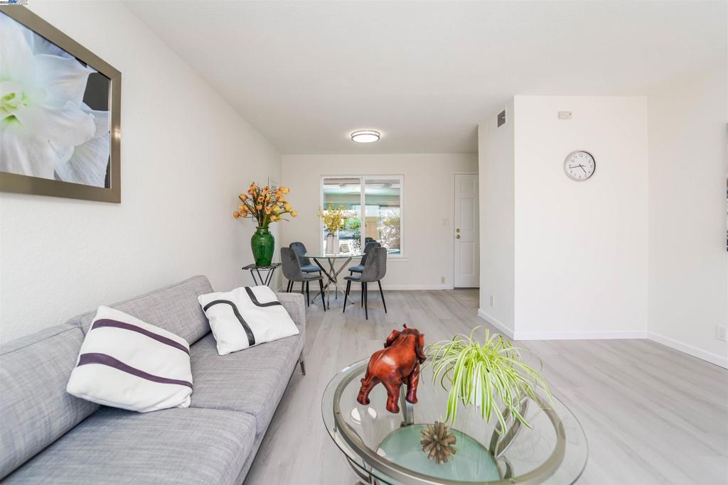 IRVINGTON - Residential