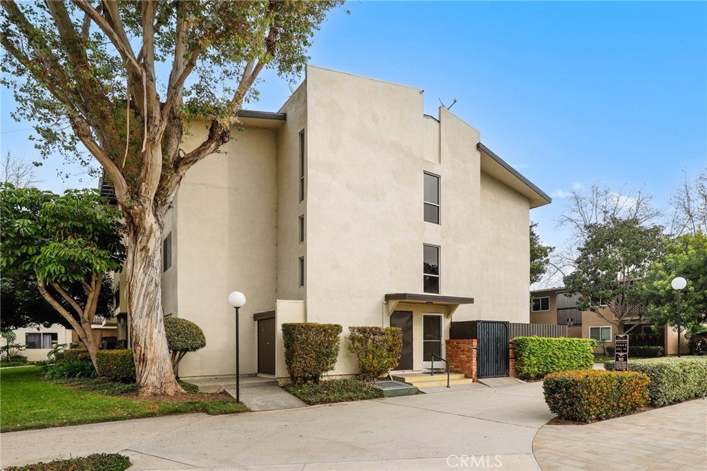 12200 Montecito Road