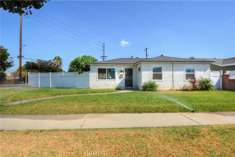 Photo of 12608 Longworth Ave, Norwalk, CA 90650 (MLS # RS25237843) Photo of 12608 Longworth Ave, Norwalk, CA 90650 (MLS # RS25237843)
