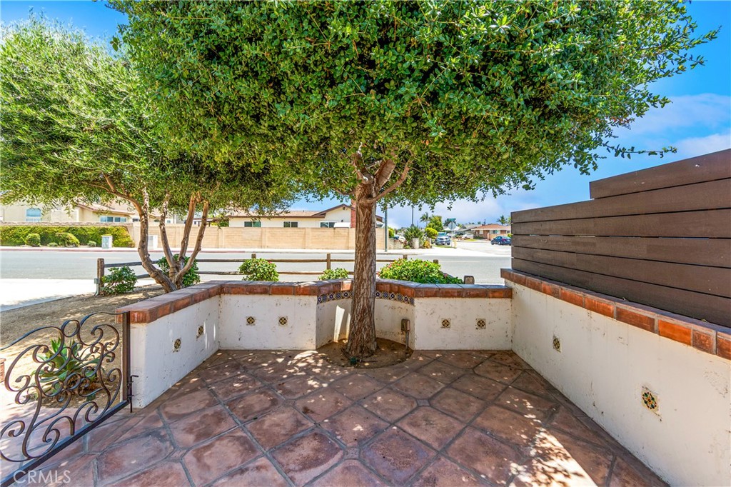 14081 Hammon Place