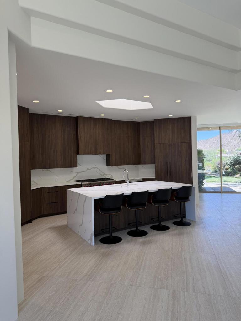 148 Menil Place