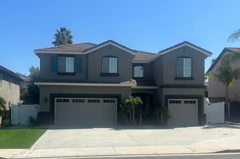 Featured picture for the property OC26139405