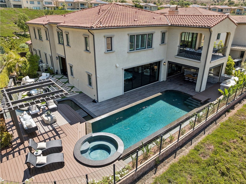 127 Lanzon, Irvine CA 92602 - Photo 48