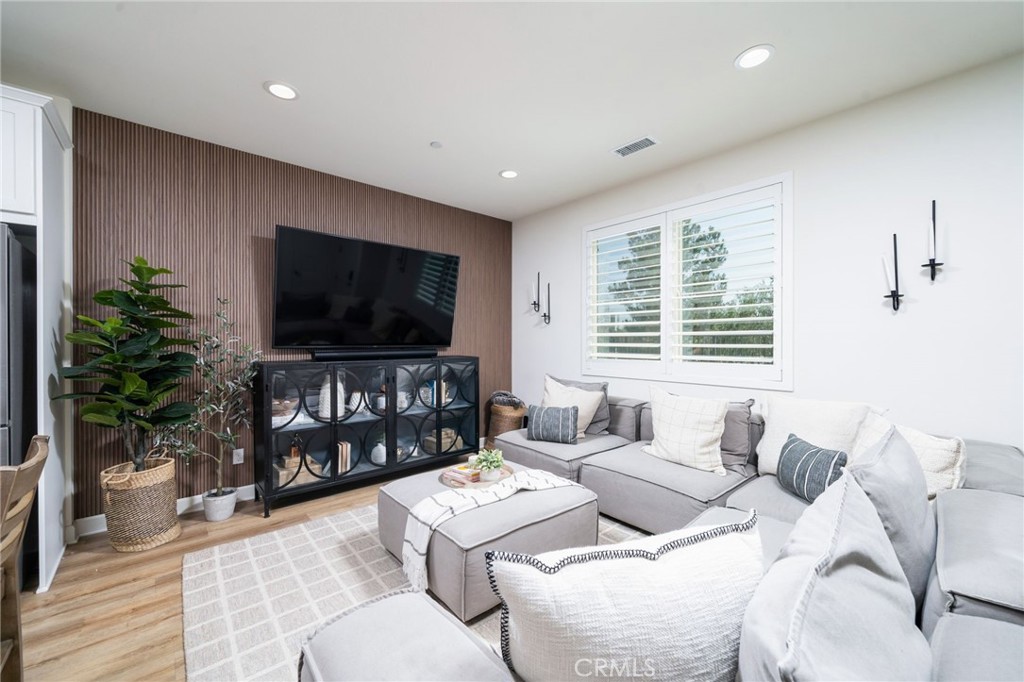 3580 E Lantern Paseo 142