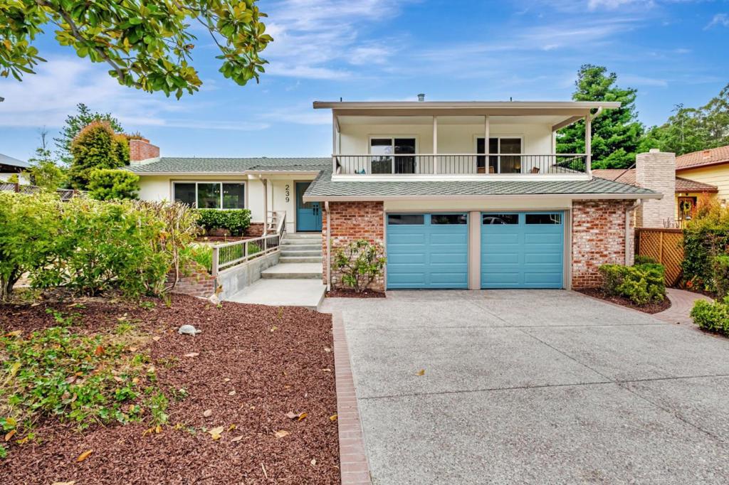 239 Segre Place