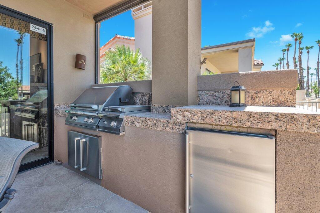 76546 Begonia Lane