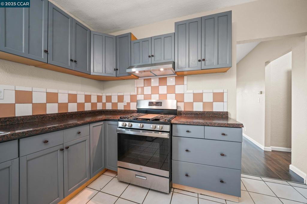 CENTRAL RICHMOND - Residential