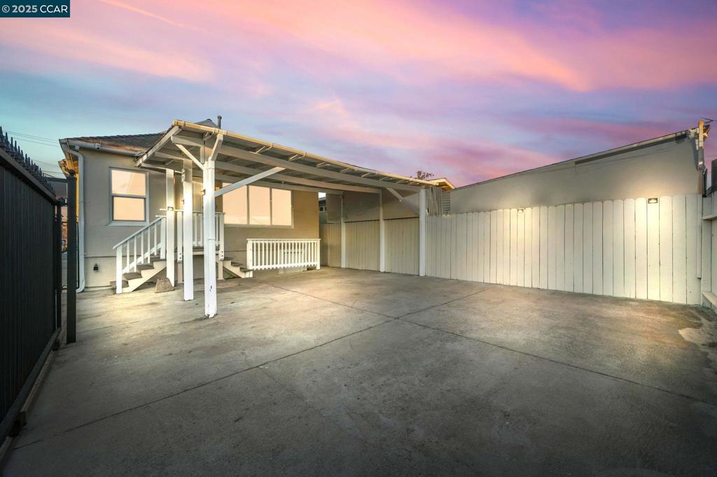 CENTRAL RICHMOND - Residential