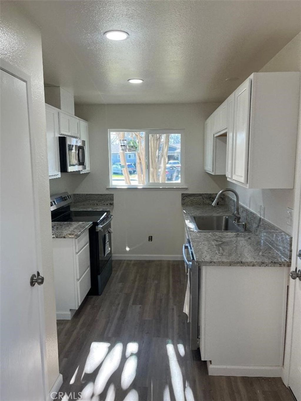 Photo of 1113 Mary Ann Drive, Atwater, CA 95301 (MLS # MC26010598)