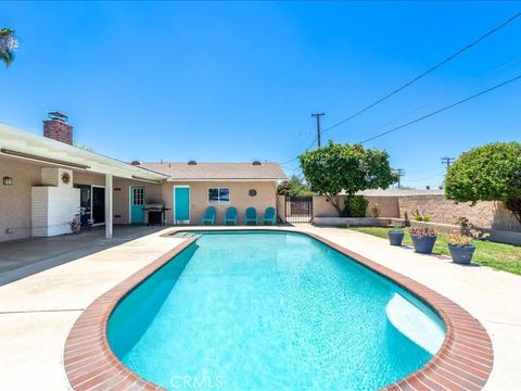 Tiny photo for 173 Grove LN, Hemet, CA 92544 (MLS # SW26116888)