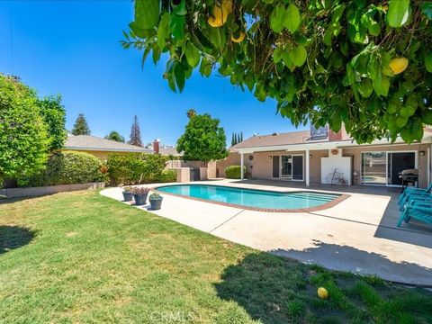Tiny photo for 173 Grove LN, Hemet, CA 92544 (MLS # SW26116888)
