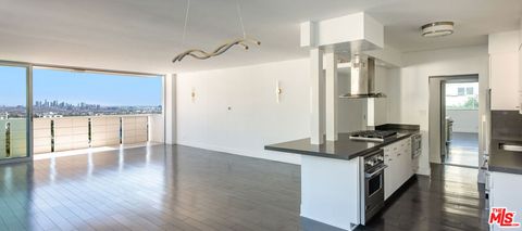 Photo of 8787 Shoreham Drive #604, West Hollywood, CA 90069 (MLS # 25631267)