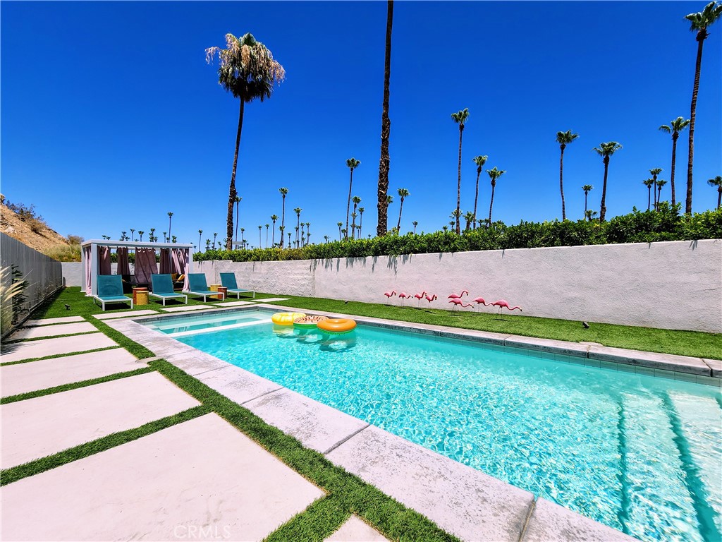 Indian Canyon Villas (33456) - Residential Lease