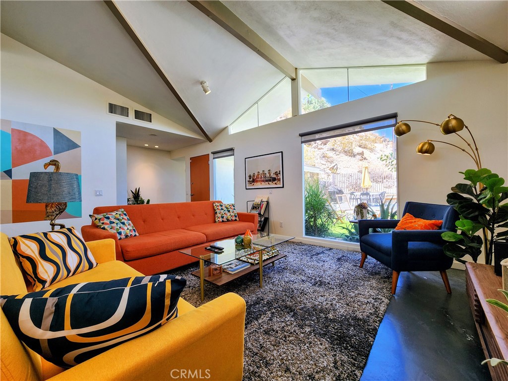 Indian Canyon Villas (33456) - Residential Lease