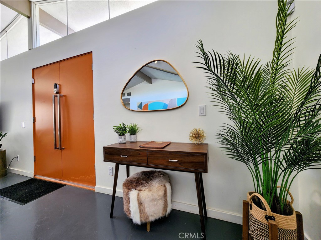 Indian Canyon Villas (33456) - Residential Lease