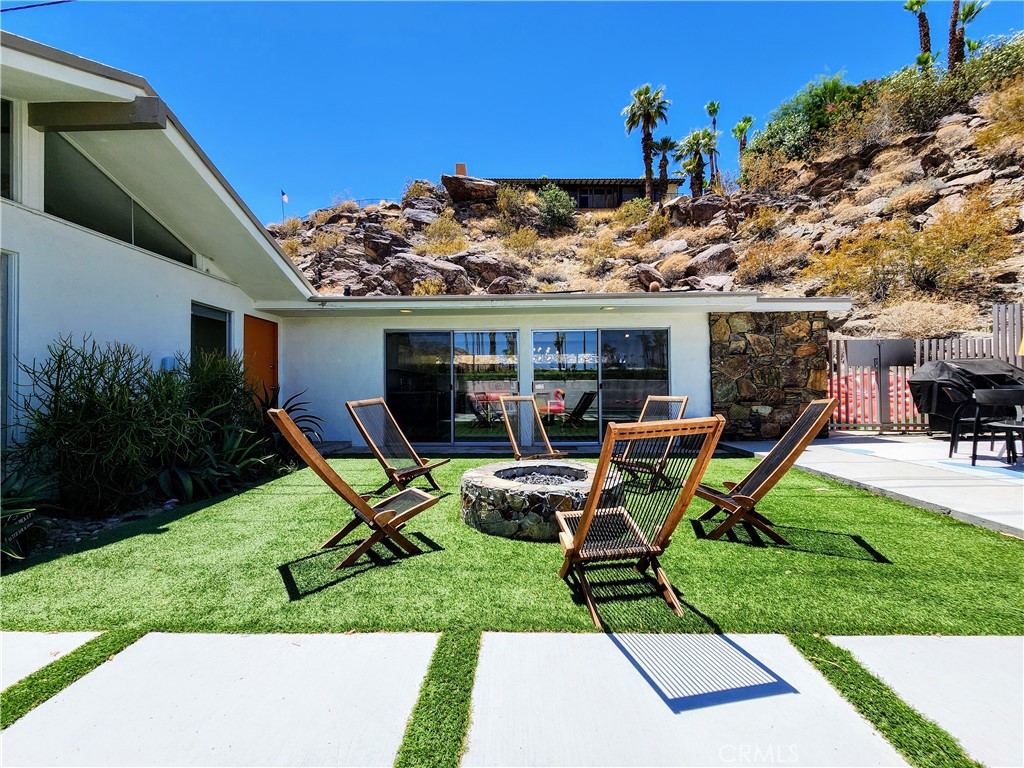Indian Canyon Villas (33456) - Residential Lease