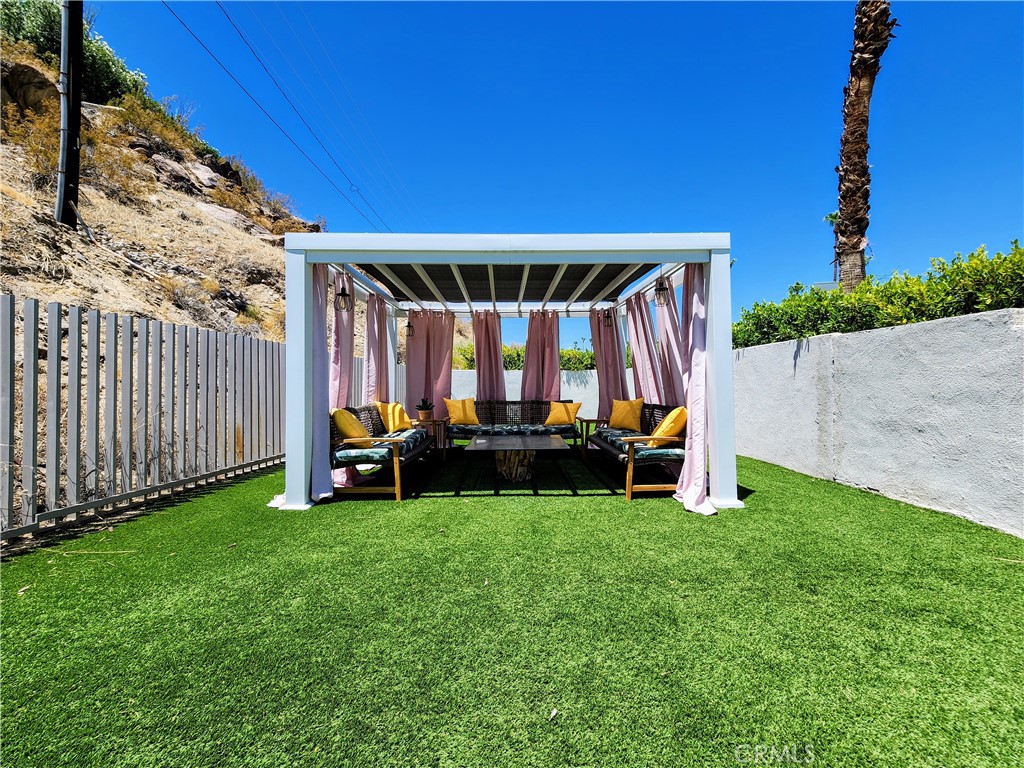 Indian Canyon Villas (33456) - Residential Lease