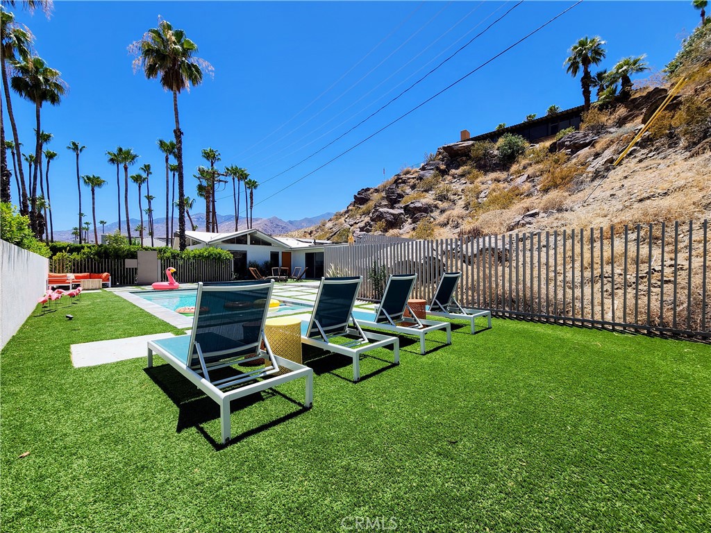 Indian Canyon Villas (33456) - Residential Lease