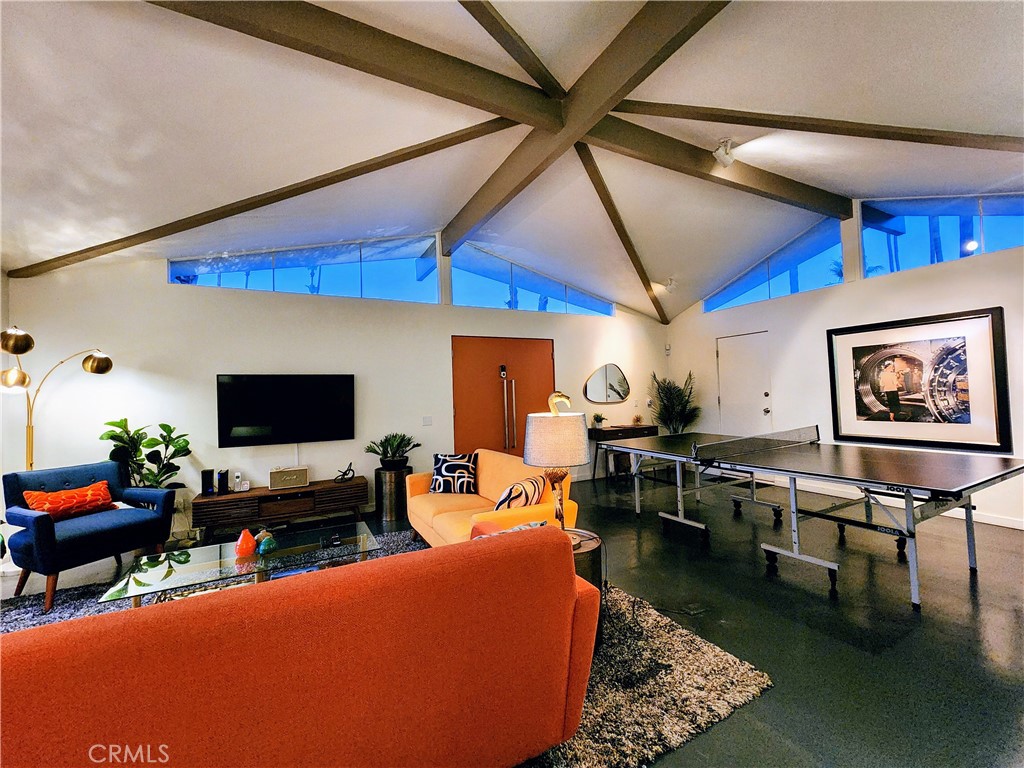 Indian Canyon Villas (33456) - Residential Lease