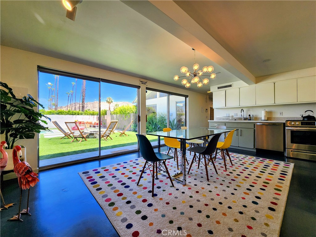 Indian Canyon Villas (33456) - Residential Lease