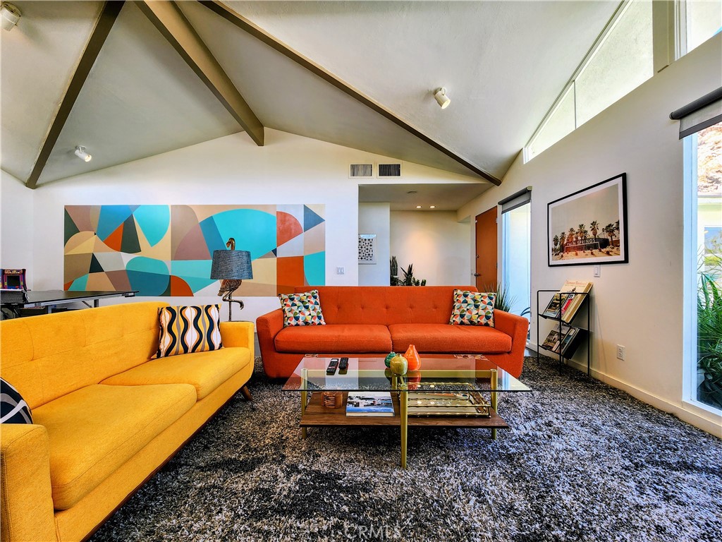 Indian Canyon Villas (33456) - Residential Lease