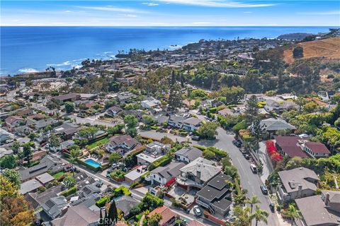 Tiny photo for 535 High Dr Dr, Laguna Beach, CA 92651 (MLS # LG25102495)